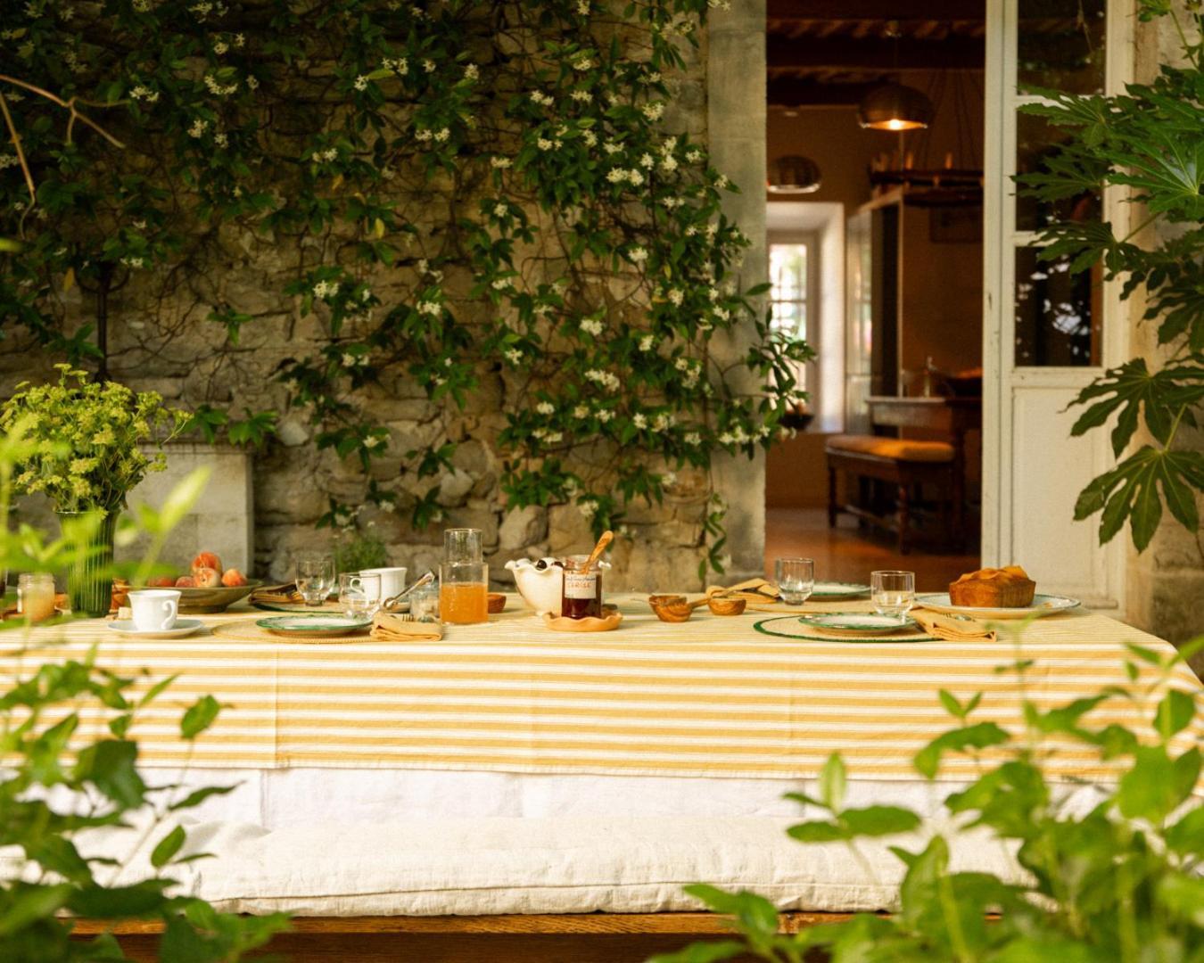 Le Clos De Gordes Eksteriør billede